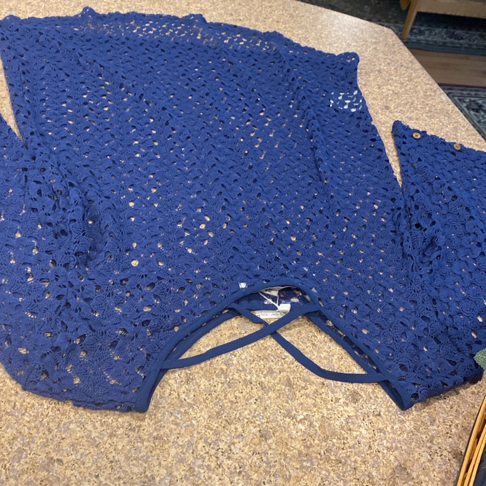 NWT Simply Noelle Open Weave Cross Back Top Blue S/M 8-10 - Picture 14 of 15